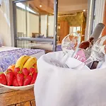 Ardey Hotel 2*