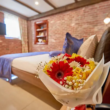 Ardey Hotel 2*