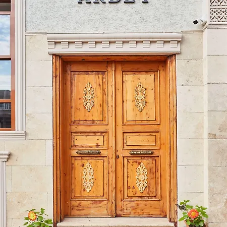 Ardey 2* İstanbul