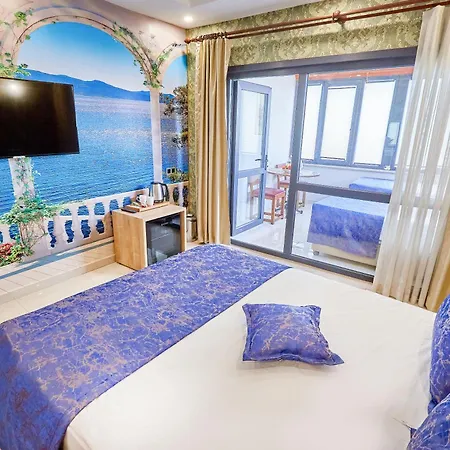 Ardey 2* イスタンブール